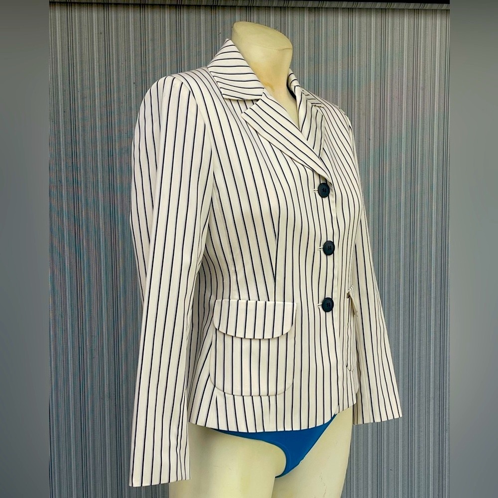 Off White Preppy Kasper Black and White Blazer with Notched Lapel size 2 - Picture 2 of 16